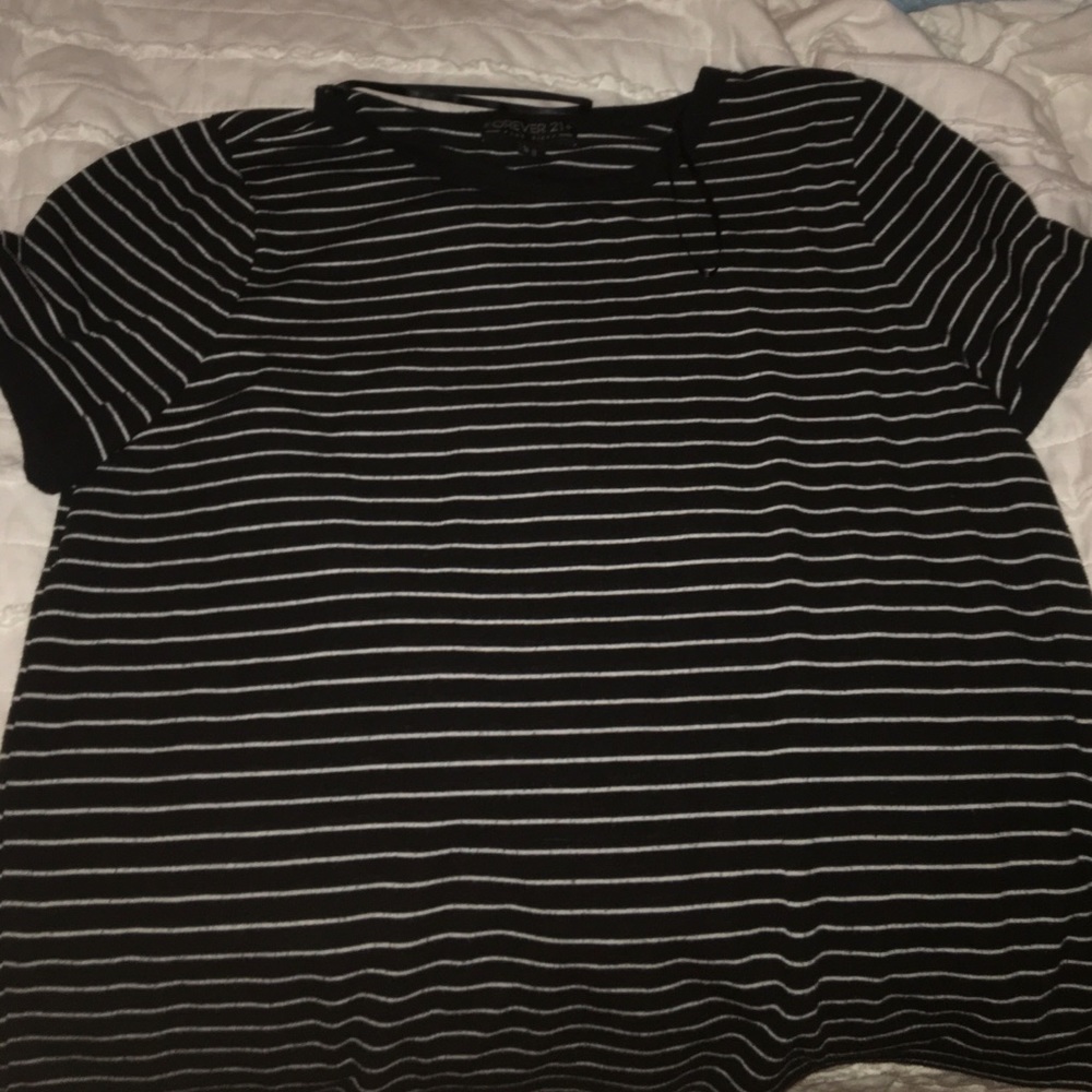 forever21 black and white striped shirt